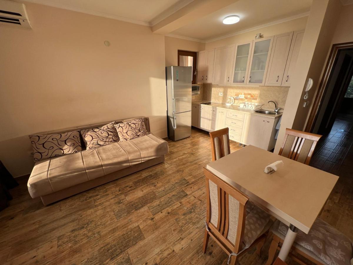 Apartment Sea View Добра Вода Екстер'єр фото